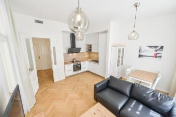 Brand New Apartment next to Old Town Square, Praha (fotografie 2)