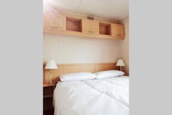 Beachside, Family-friendly, WiFi, 8 berth Caravan 133, Skegness (photo 4)