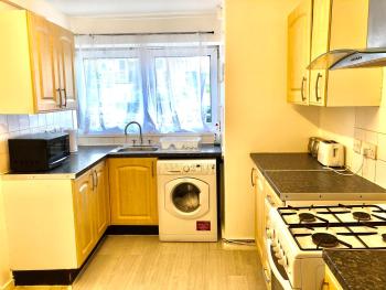 London Stratford 3 Bedrooms House, Separate Reception, Close to ABBA, Westfield, Olympic Stadium, London (Foto 3)