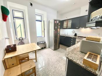 Luxury Vintage apartment by MyPlaceForYou, at the city centre next to Marquês de Pombal, Lisabon (fotografie 5)