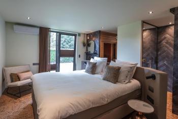 Bed & Breakfast Nummer5, Heusden-Zolder (foto 2)