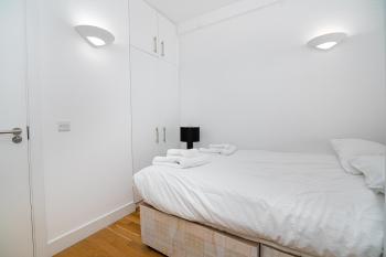 Modern 1 Bed Flat in Holborn, London for up to 2 people with free wifi, Londýn (fotografie 2)