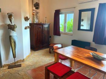 Modern Red & Blue Apartment, Podstrana (foto 5)