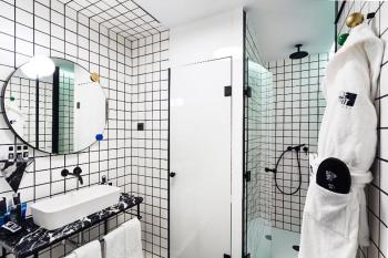 One Shot Fortuny, Madrid (fotografie 5)