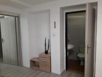 Apartman V Podbabe, Praha (fotografie 5)