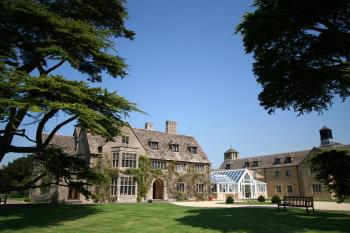 Stanton House Hotel, Swindon (photo 2)