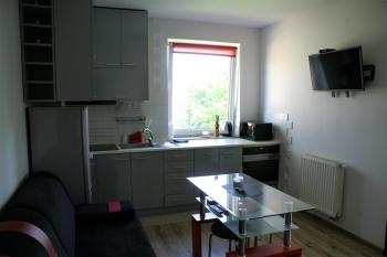 Cozy, Equipped Apartment with Free Monitored Private Parking close to Old Town, Cracovie (photo 5)