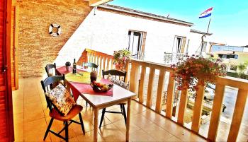 Apartments Luxor, Rogoznica (photo 3)