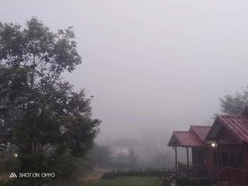 บ้านในสายหมอกบุญแจ้งโฮมสเตย์, Khao Kho (fotografie 3)