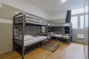 Hostel Warmoes Amsterdam, Amsterdam (photo 2)