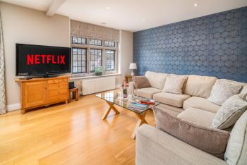 Castle Properties:Eton-The College, Windsor (photo 2)