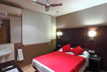 Yomo Hostal BCN Port, Barcelona (fotografie 2)