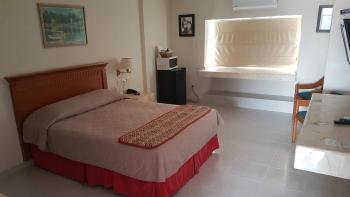 Hotel y Suites Nader, Канкун (фото 3)