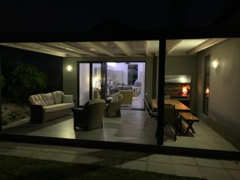 Romansbaai at 402 - with solar power, Gansbaai (fotografie 5)