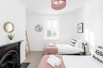 Modern & Spacious 2 Bedroom Maisonette, Bath (fotografie 5)