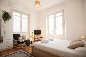 Bed&Bra, Бра (фото 2)