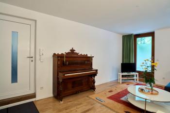 Beautiful Park Apartment for 4 Guests, Berlino (foto 5)