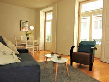 Oporto Delight 1 Luxury Apartment in Historic Center with Balcony Max 4 p, Porto (fotografie 4)