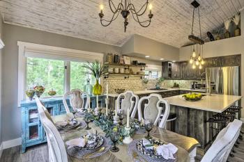 Upscale Home with Hot Tub 3 Mi to Breck Ski Resort!, Breckenridge (foto 5)