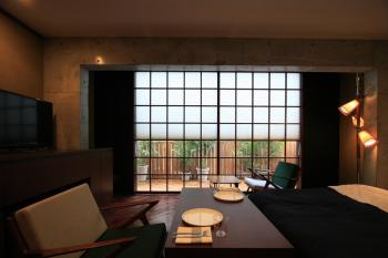 Studio-D, Tokio (fotografie 4)