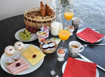 Floating vacationhome Tenerife, Maastricht (foto 5)