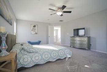 2400SqFt House 6beds 3bath Pool table BBQ, Las Vegas (foto 2)