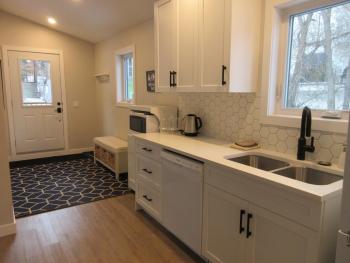 Mountain View Bed & Breakfast, Banff (photo 4)