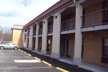 Executive Inn, Tullahoma (photo 4)