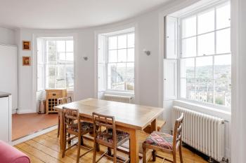 Stunning Georgian Apartment in Central Bath, Bath (photo 3)