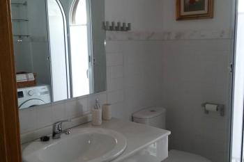 Alleanza, Puerta a Santa Cruz, Seville (photo 3)