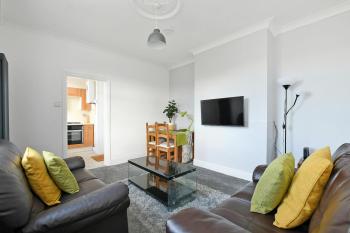 Spacious 4BR, Parking, Near Centre, Accommodates 7, Sheffield (foto 5)