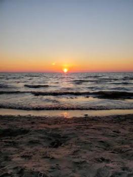 Cottage with River Front & minutes away from Beach, Wasaga Beach (photo 3)