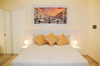 DOMUS DIVI - appartamento nel cuore di Roma, Rome (photo 2)