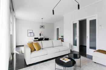 Spacious & Airy 1BR Apartment near HELEXPO Marousi by UPSTREET, Афины (фото 2)