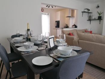 Two Sails Brixham - Spacious modern family seaside home - parking - wood-burner - dog friendly, Brixham (fotografie 2)