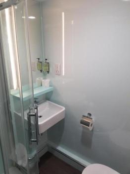 easyHotel Liverpool, Liverpool (photo 4)