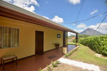Casa Amarilla, Volcano View, Walking Distance Town, Fortuna (foto 3)