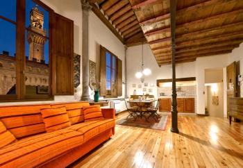 Palazzo Uguccioni Apartments, Florence (photo 2)