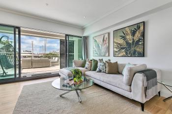 Ultimate outdoor-living Urban Getaway! 1 Carpark, Auckland (photo 2)