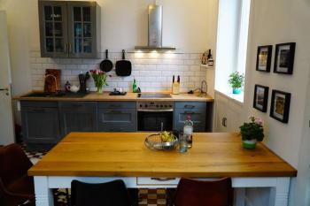 Großzügige 185m2-Altbauwohnung in Bestlage 7Zimmer-2Bäder-2Küchen-2WCs, Hamburk (fotografie 4)