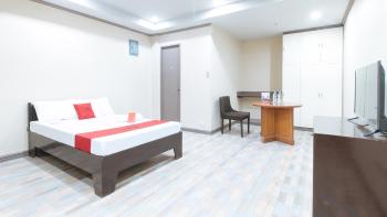 RedDoorz Plus at Canley Residential, Manila (fotografie 2)