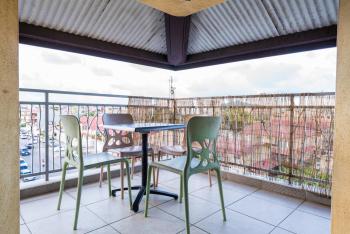 NANA - A 44 - Vue Panoramique- Grand Appartement Cosy et Lumineux- Cuisine équipée-WIFI-CLIM-Terrasse, Kajenna (zdjęcie 5)