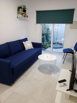 Modern & Cozy Studio w/ Backyard Near City Center, Limassol (foto 5)