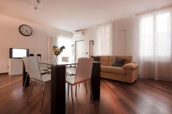 UR-NEST Moline, Boloňa (fotografie 5)