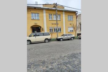 Апартаменти в центрі Мукачева, Mukačevo (foto 5)