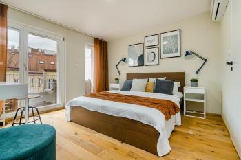 Prague Days - Premium Loft w Terrace - View - Netflix - AC, Praha (fotografie 5)