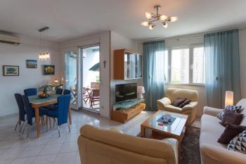 Exclusive Sea View Apartment, Split (photo 4)