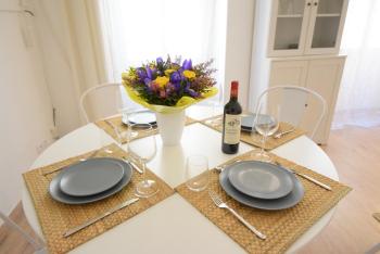 Nice Renting - BARILLERIE - COZY LOFT OLD NICE - SEA FRONT - SALEYA - MASSENA, Nice (fotografie 4)