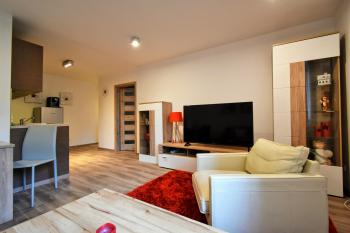 Apartment Dalibor II with private entrance and private garage, Szpindlerowy Młyn (zdjęcie 4)