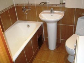 1 комн кв, рядом с магазином АТБ, Čerkasy (fotografie 2)